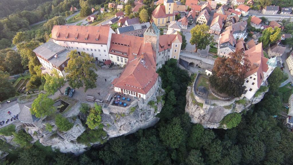 Готель Burg Гонштайн Екстер'єр фото